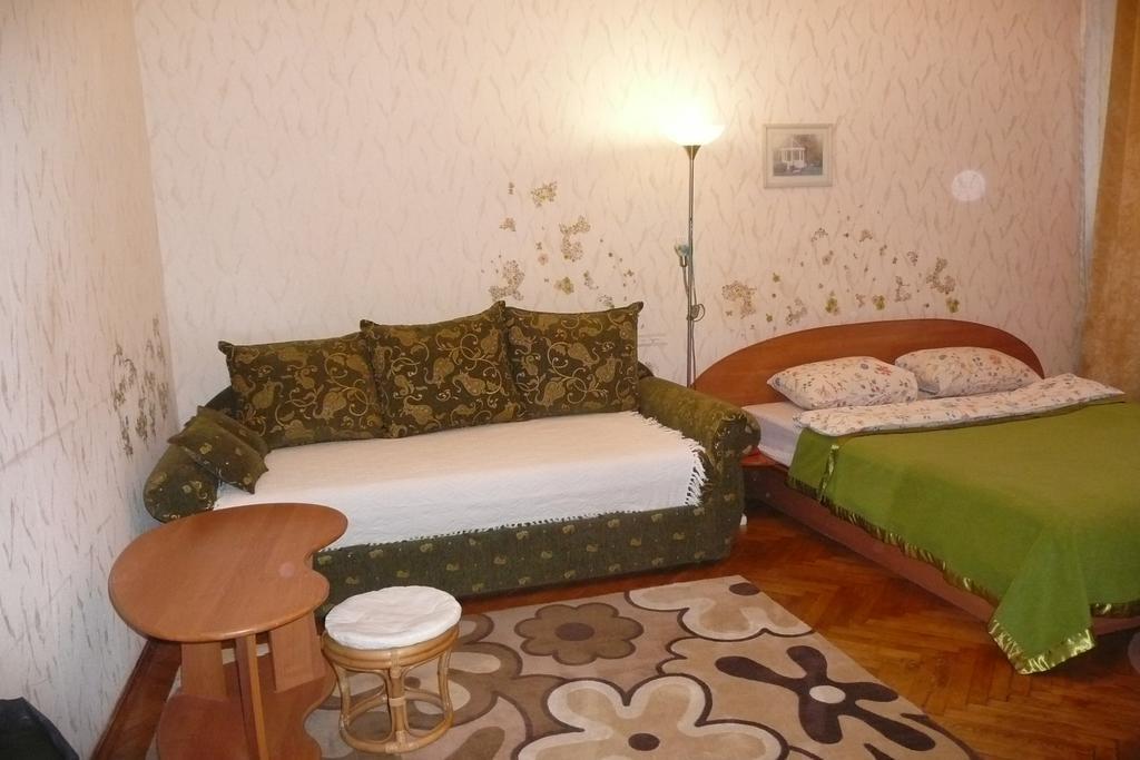 Ukr Apartments In The Centre Kyiv Room photo